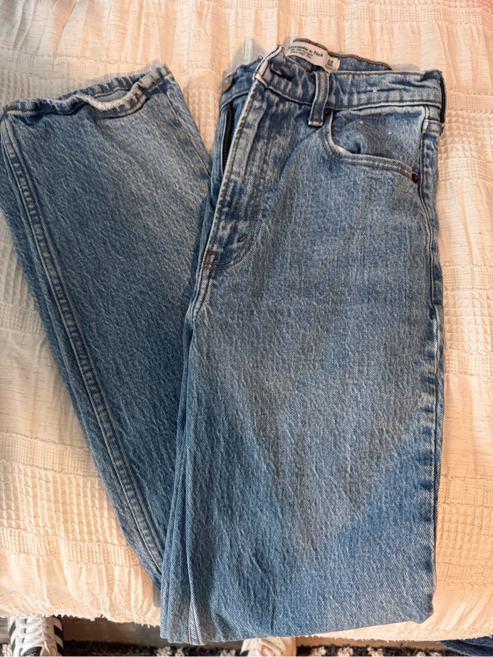 Abercrombie jeans